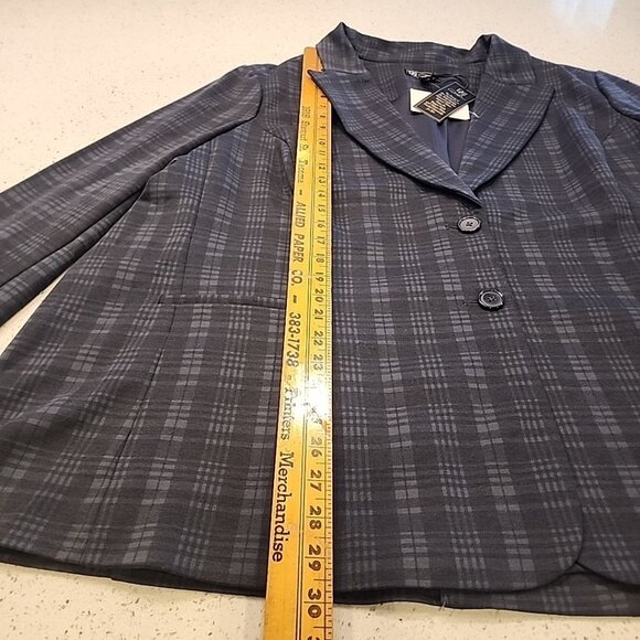 NWT DG2 Diane Gilman Checker Plaid Print Blazer Jacket 3x Gray Blue 2 Button - Picture 3 of 6
